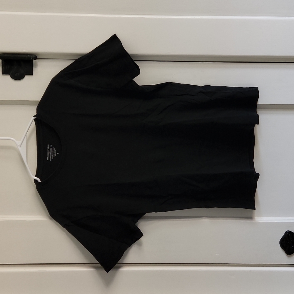 Banana Republic Premium Wash Tee